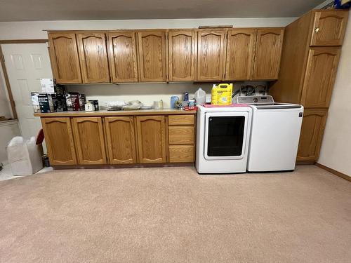 2265 Cleasby Street, Merritt, BC - Indoor Photo Showing Laundry Room