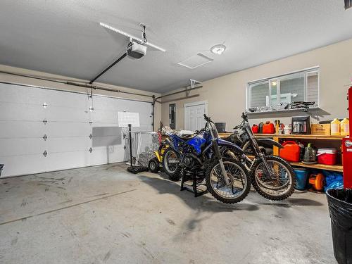 8774 Badger Drive, Kamloops, BC - Indoor Photo Showing Garage