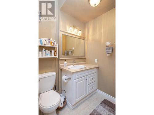 1953 Bayview Court, West Kelowna, BC - Indoor Photo Showing Bathroom