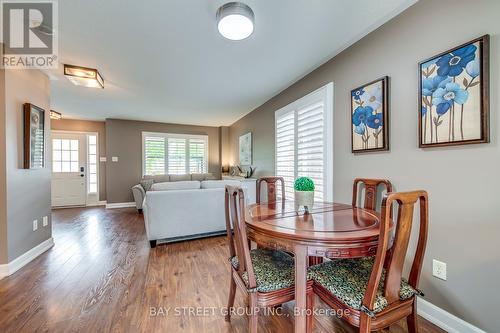 2554 Dashwood Drive, Oakville, ON - Indoor Photo Showing Dining Room