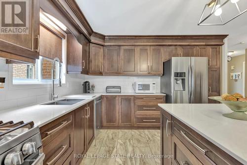 30 Philomena Drive, Hamilton (Falkirk), ON - Indoor Photo Showing Kitchen With Double Sink