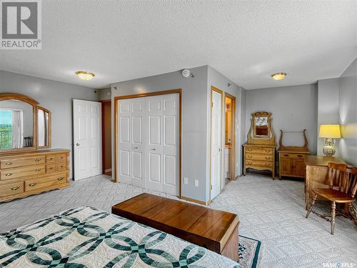 1004 717 Victoria Avenue, Saskatoon, SK - Indoor Photo Showing Bedroom