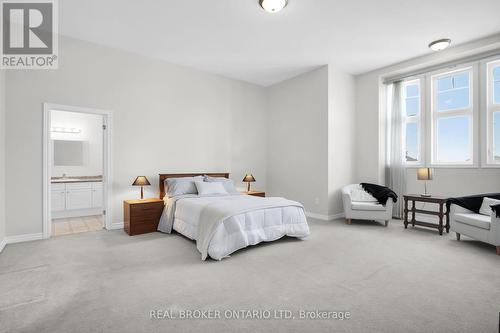 3262 Maidstone Lane, London, ON - Indoor Photo Showing Bedroom