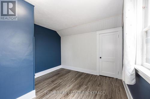 22461 Dundonald Road, Southwest Middlesex (Glencoe), ON - Indoor Photo Showing Other Room