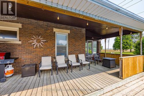 22461 Dundonald Road, Southwest Middlesex (Glencoe), ON - Outdoor With Deck Patio Veranda With Exterior