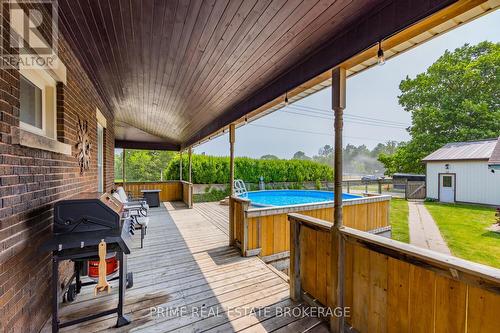 22461 Dundonald Road, Southwest Middlesex (Glencoe), ON - Outdoor With Deck Patio Veranda With Exterior