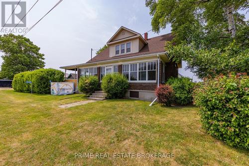 22461 Dundonald Road, Southwest Middlesex (Glencoe), ON - Outdoor