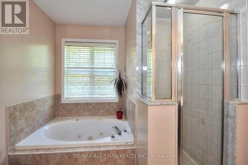 1 Almira Avenue, Markham (Cornell), ON - Indoor Photo Showing Bathroom