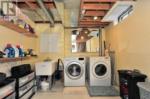 1 Almira Avenue, Markham (Cornell), ON - Indoor Photo Showing Laundry Room