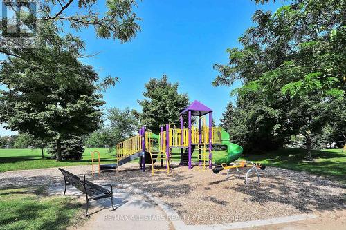 1 Almira Avenue, Markham (Cornell), ON - Outdoor