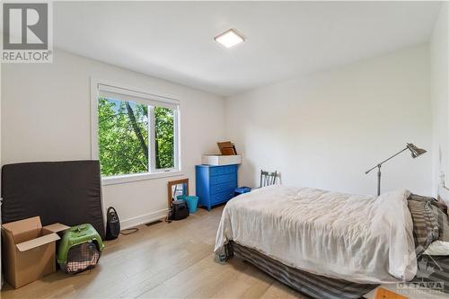 12 Sylvester Street Unit#A, Ottawa, ON - Indoor Photo Showing Bedroom