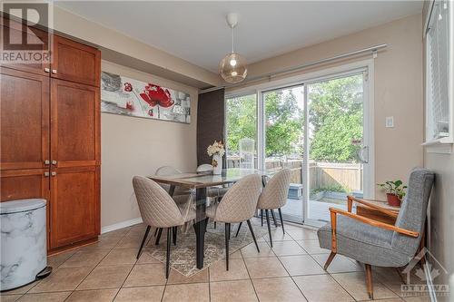 14 Croxley Way, Ottawa, ON - Indoor Photo Showing Dining Room