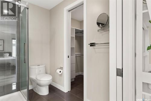 2777 Mcdonald Street, Regina, SK - Indoor Photo Showing Bathroom