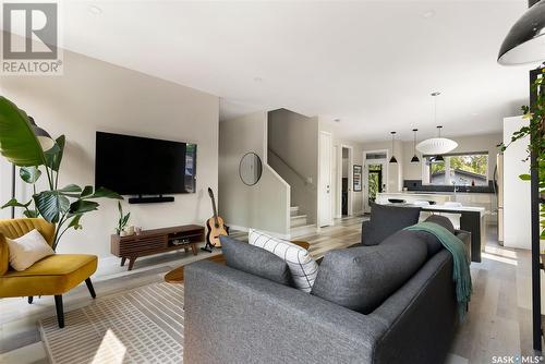 2777 Mcdonald Street, Regina, SK - Indoor Photo Showing Living Room