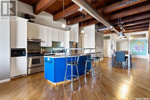 301 1205 Broad Street, Regina, SK - Indoor Photo Showing Kitchen