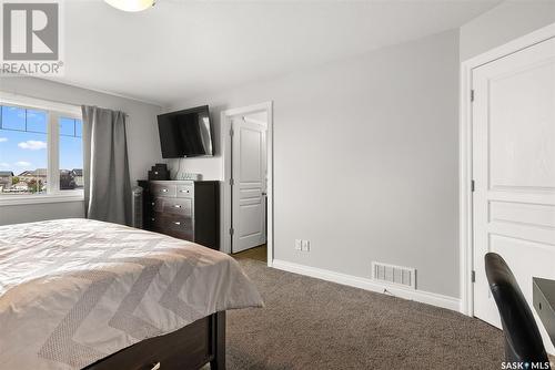 4605 Padwick Avenue, Regina, SK - Indoor Photo Showing Bedroom