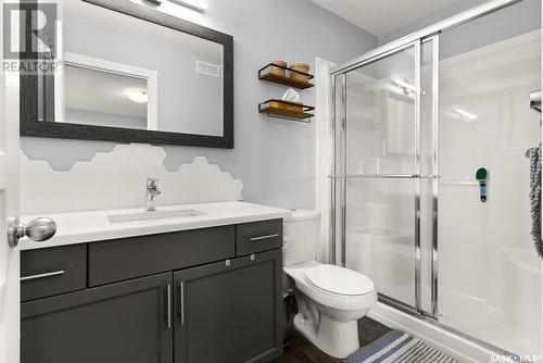 4605 Padwick Avenue, Regina, SK - Indoor Photo Showing Bathroom