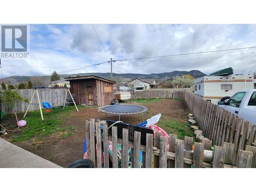 1-2563 Coldwater Ave, Merritt, BC - Outdoor