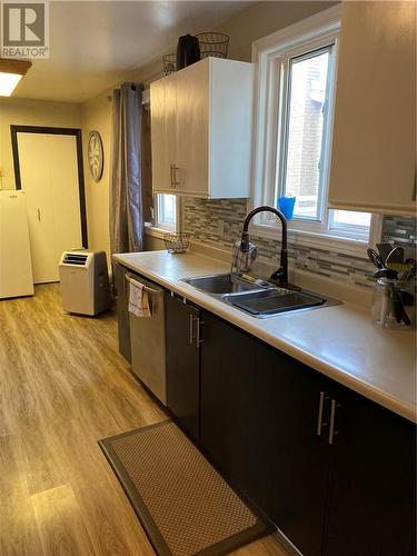 1777 Coldstream Place, Sudbury, ON - Indoor Photo Showing Kitchen With Double Sink