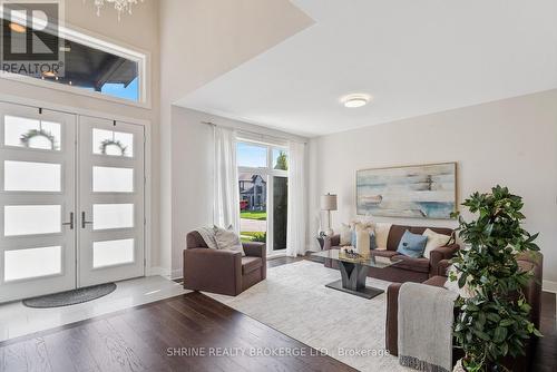 1552 Sandridge Avenue, London, ON - Indoor Photo Showing Other Room