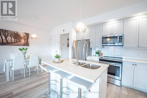 12 Samantha Lane, Midland, ON - Indoor Photo Showing Kitchen With Double Sink With Upgraded Kitchen