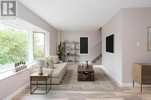 349 Olive Street, Midland, ON - Indoor Photo Showing Living Room