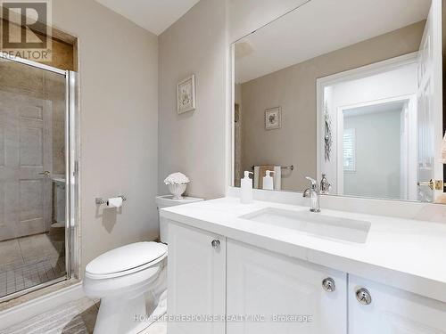 308 - 399 Elizabeth Street, Burlington (Brant), ON - Indoor Photo Showing Bathroom