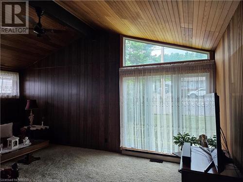 main floor living room - 541 Brydges Street, Mattawa, ON - Indoor Photo Showing Other Room