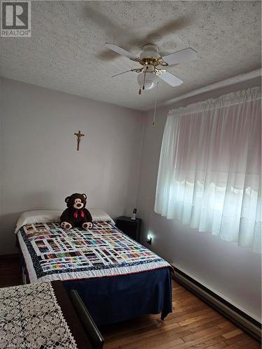 bedroom - 541 Brydges Street, Mattawa, ON - Indoor Photo Showing Bedroom