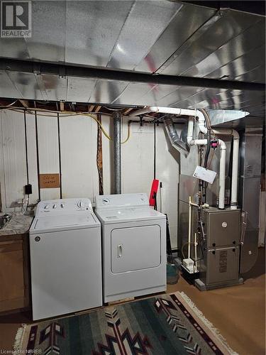 washer/dryer, basement - 541 Brydges Street, Mattawa, ON - Indoor Photo Showing Laundry Room