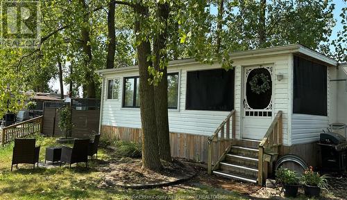 126 Mersea Rd 5 Unit# 36, Leamington, ON - Outdoor