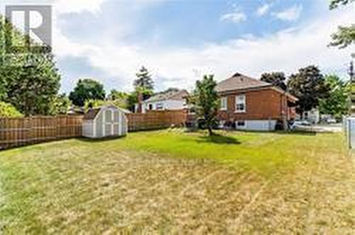 Bsmt - 223 Erindale Avenue, Hamilton, ON - Outdoor With Backyard