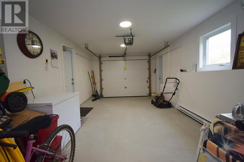 14 Tilting Place, Paradise, NL - Indoor Photo Showing Garage