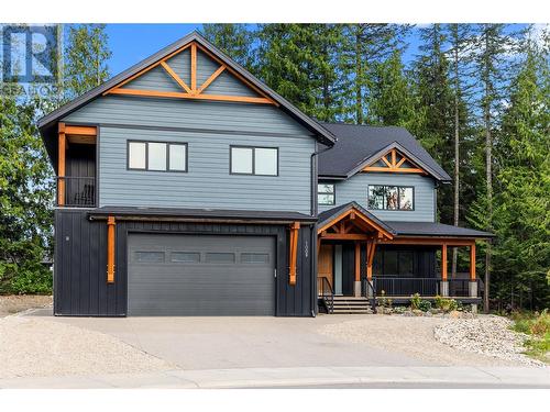 1009 Williams Gate Lane, Revelstoke, BC - Outdoor With Facade