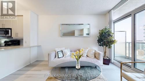 3307 - 18 Harbour Street E, Toronto, ON - Indoor