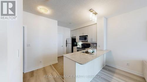 3307 - 18 Harbour Street E, Toronto (Waterfront Communities), ON - Indoor Photo Showing Kitchen With Double Sink