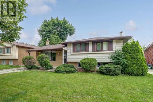 160 Millbank Drive, London, ON - Outdoor With Facade