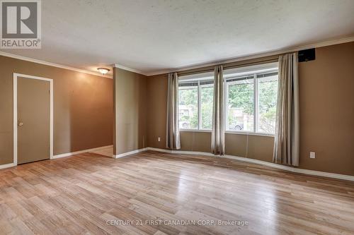 160 Millbank Drive, London, ON - Indoor Photo Showing Other Room