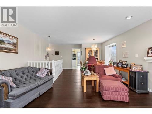 2047 Norman Street Lot# 14, Armstrong, BC - Indoor Photo Showing Living Room