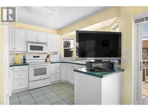 2047 Norman Street Lot# 14, Armstrong, BC - Indoor Photo Showing Kitchen