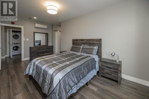 201 1087 6Th Avenue, Prince George, BC - Indoor Photo Showing Bedroom