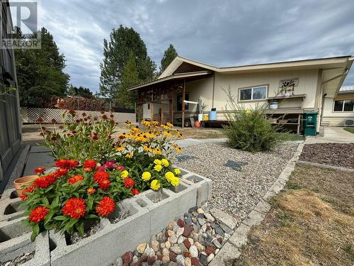 6155 12Th Street, Grand Forks, BC - Outdoor