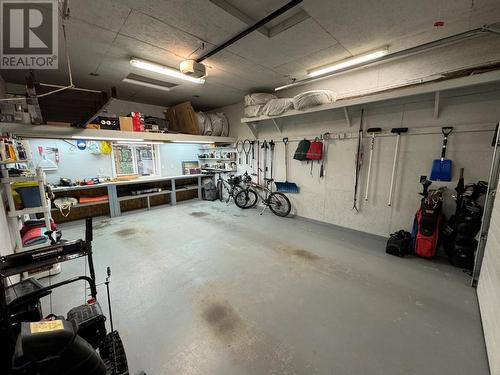 6155 12Th Street, Grand Forks, BC - Indoor Photo Showing Garage