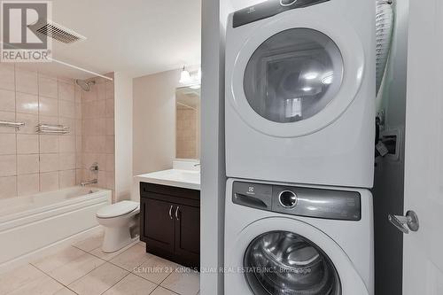 6 - 185 William Duncan Road, Toronto (Downsview-Roding-Cfb), ON - Indoor Photo Showing Laundry Room