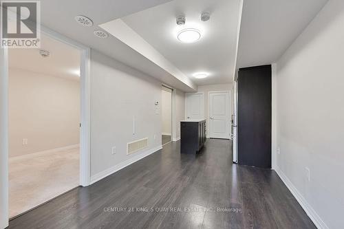 6 - 185 William Duncan Road, Toronto (Downsview-Roding-Cfb), ON - Indoor Photo Showing Other Room