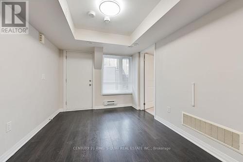 6 - 185 William Duncan Road, Toronto (Downsview-Roding-Cfb), ON - Indoor Photo Showing Other Room