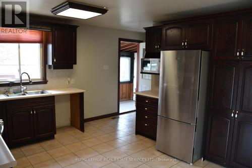 296 Barton Street, Hamilton (Stoney Creek), ON - Indoor Photo Showing Kitchen With Double Sink