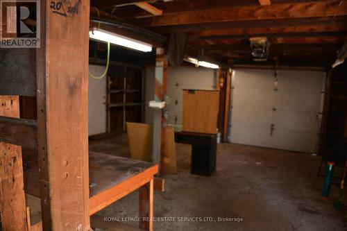 296 Barton Street, Hamilton (Stoney Creek), ON - Indoor Photo Showing Garage