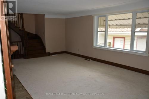 296 Barton Street, Hamilton (Stoney Creek), ON - Indoor Photo Showing Other Room