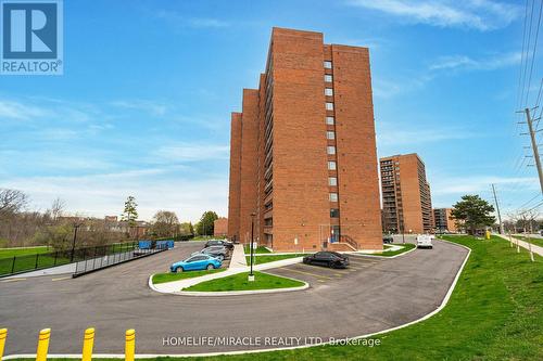 605 - 3501 Glen Erin Drive, Mississauga (Erin Mills), ON - Outdoor